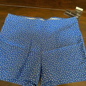 NWT Counterparts Blue with white polka dots shorts, size 16P